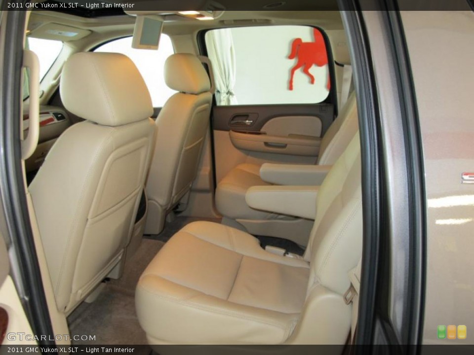 Light Tan Interior Photo for the 2011 GMC Yukon XL SLT #39750574