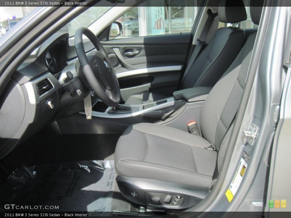 Black Interior Photo for the 2011 BMW 3 Series 328i Sedan #39755906