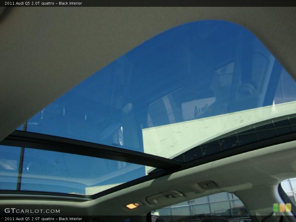 Black Interior Sunroof for the 2011 Audi Q5 2.0T quattro #39762518