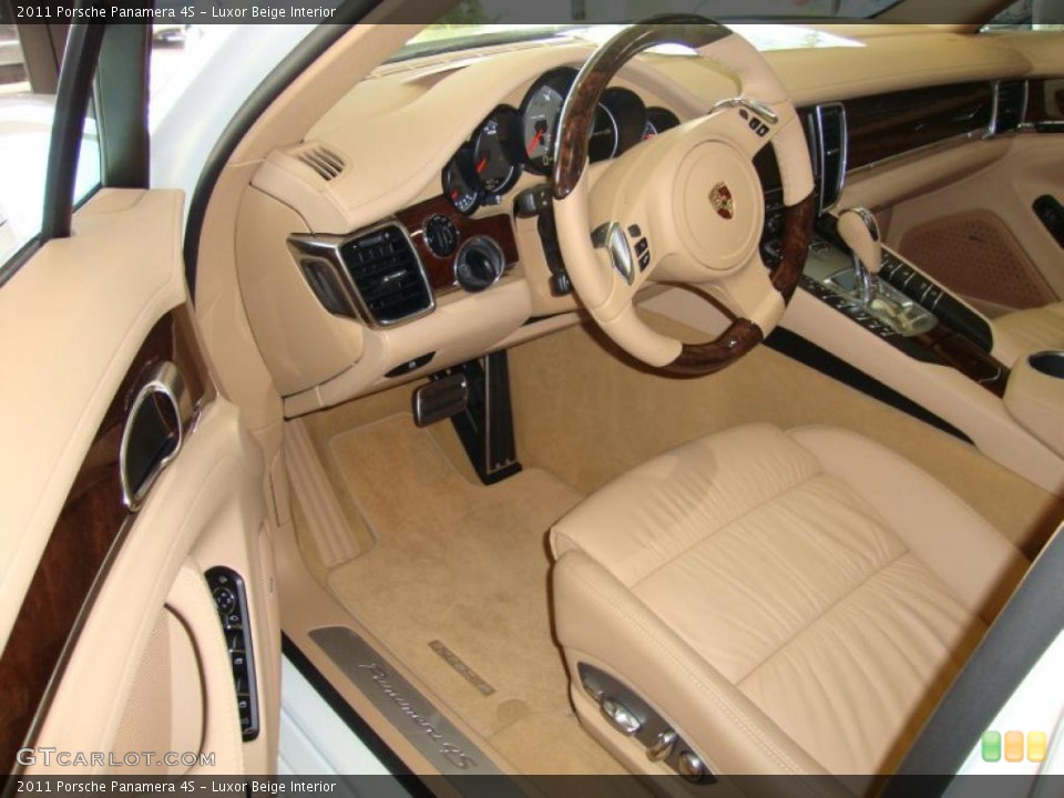 Luxor Beige Interior Photo for the 2011 Porsche Panamera 4S #39763938