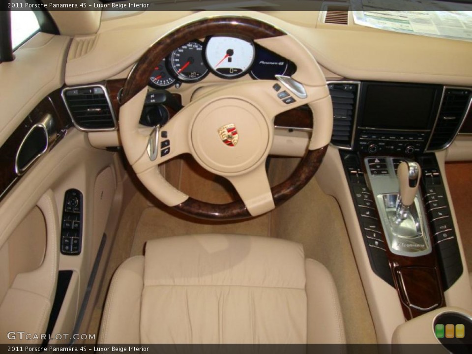 Luxor Beige Interior Photo for the 2011 Porsche Panamera 4S #39764134