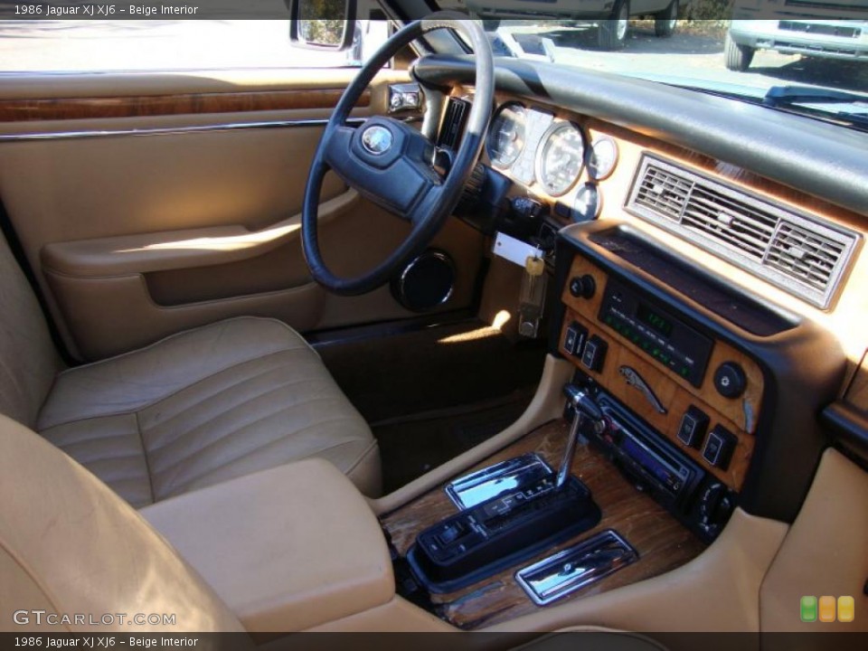 Beige Interior Dashboard for the 1986 Jaguar XJ XJ6 #39766586
