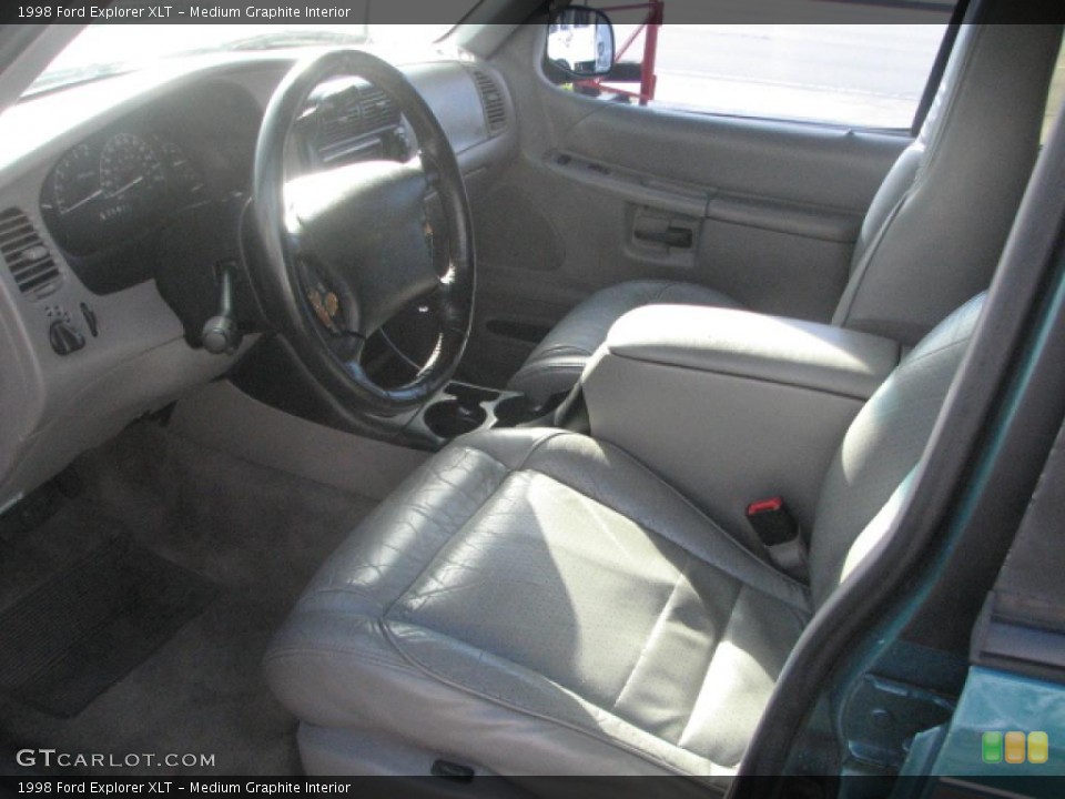 Medium Graphite Interior Photo for the 1998 Ford Explorer XLT #39770254