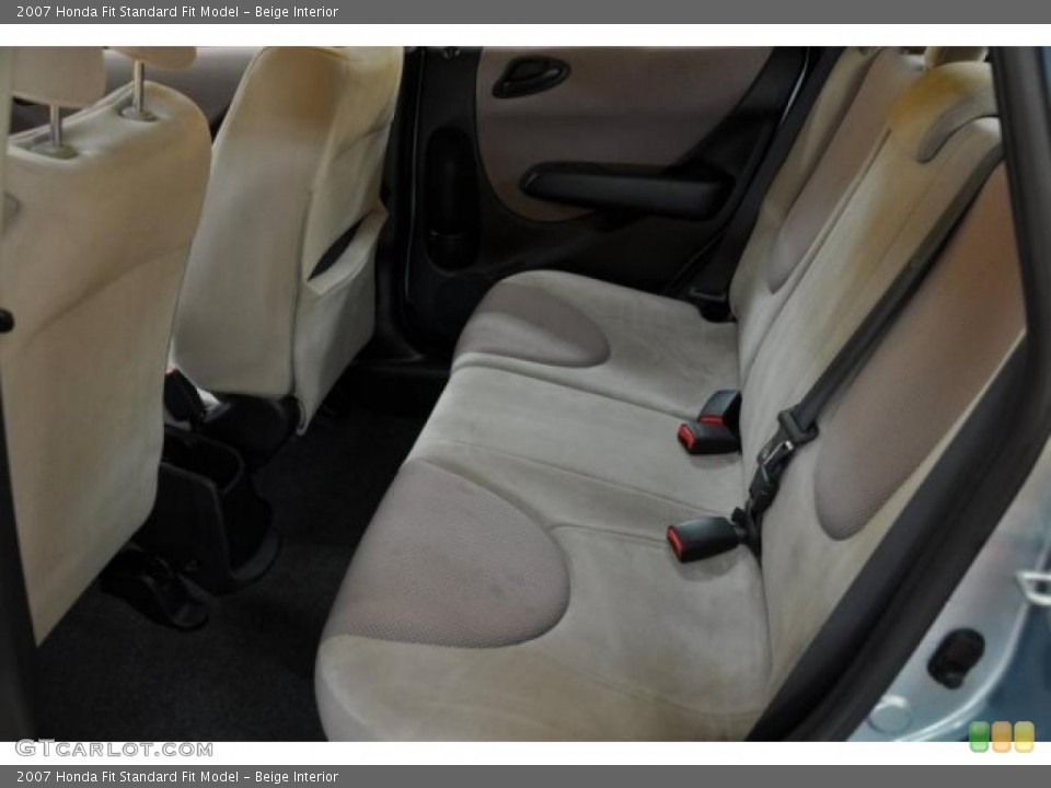 Beige Interior Photo for the 2007 Honda Fit  #39772738