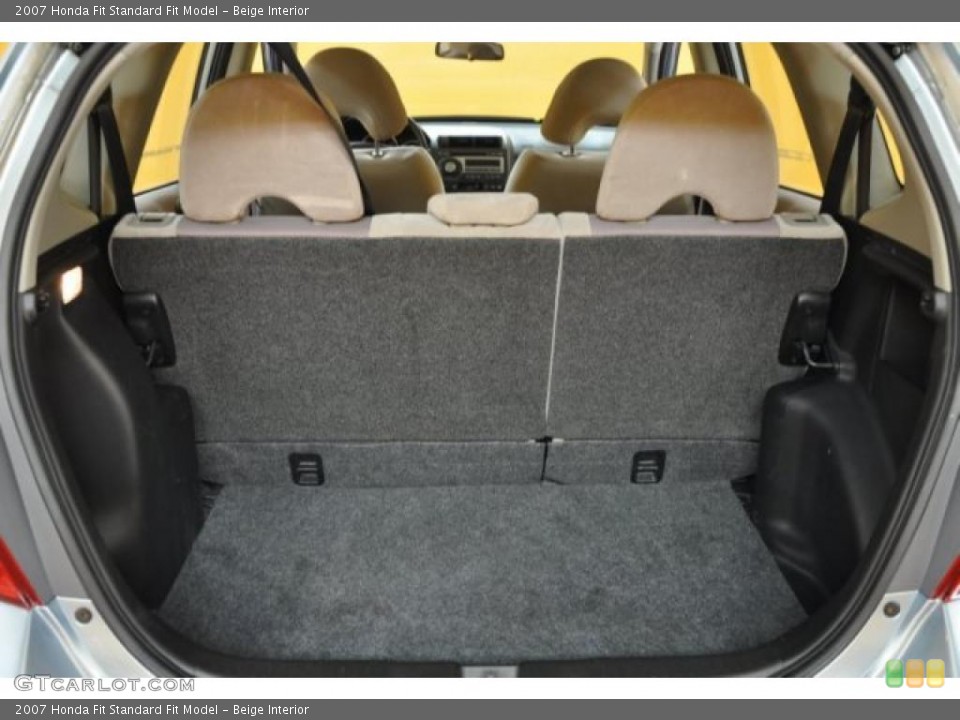 Beige Interior Trunk for the 2007 Honda Fit  #39772746