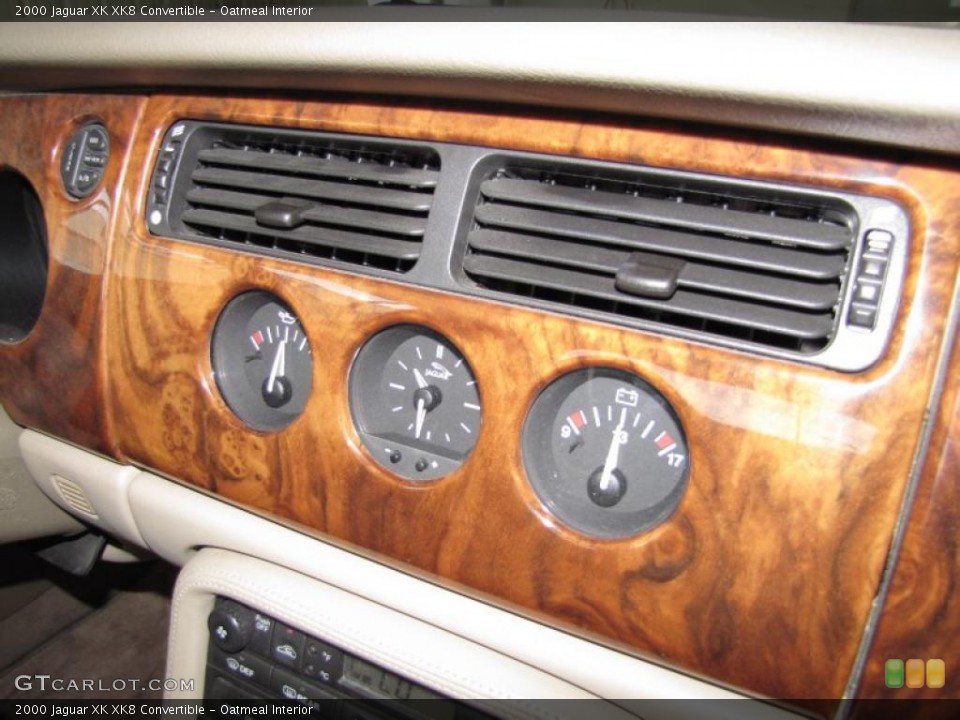 Oatmeal Interior Gauges for the 2000 Jaguar XK XK8 Convertible #39779448