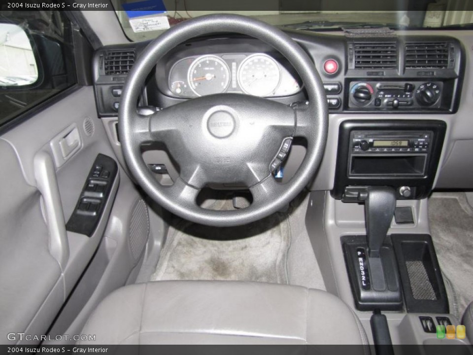 Gray Interior Steering Wheel for the 2004 Isuzu Rodeo S #39782398