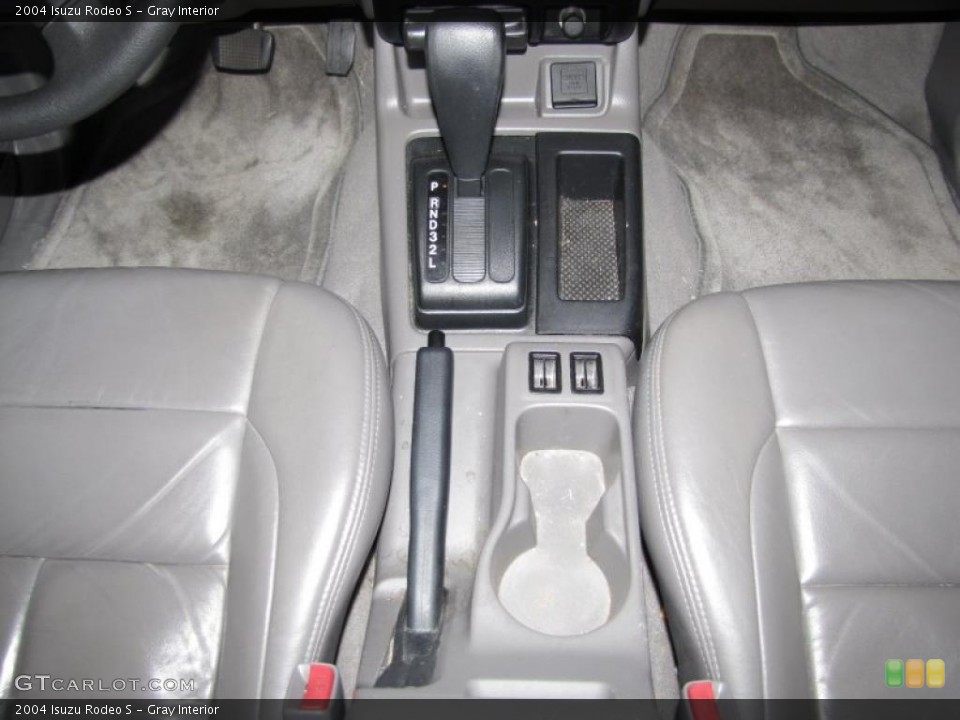 Gray Interior Transmission for the 2004 Isuzu Rodeo S #39782430