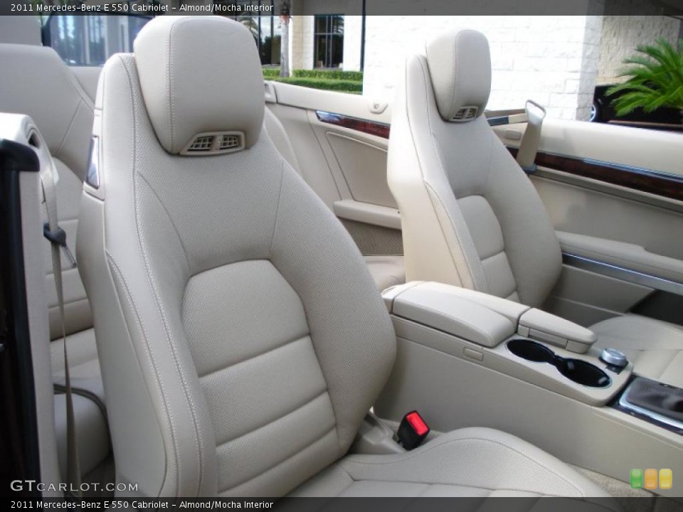 Almond/Mocha Interior Photo for the 2011 Mercedes-Benz E 550 Cabriolet #39783022