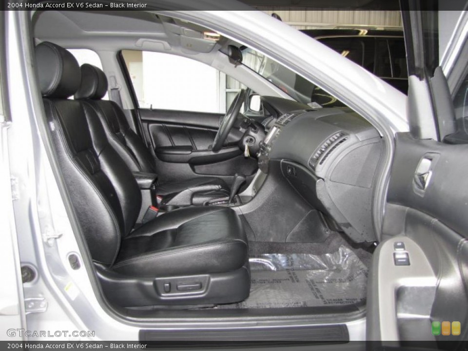 Black Interior Photo for the 2004 Honda Accord EX V6 Sedan #39783630