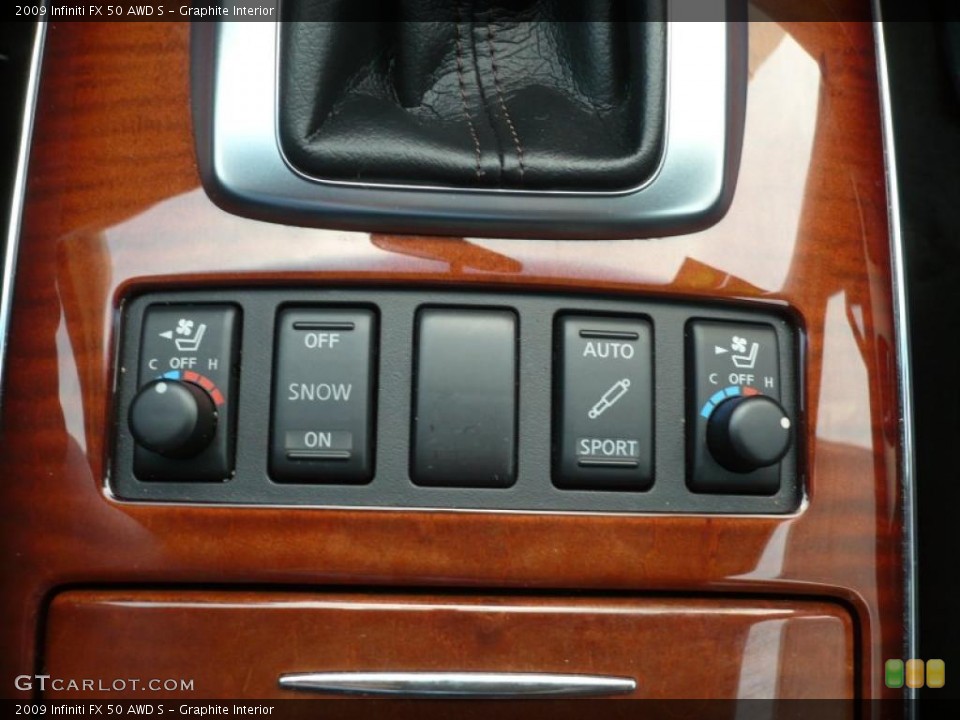 Graphite Interior Controls for the 2009 Infiniti FX 50 AWD S #39784494