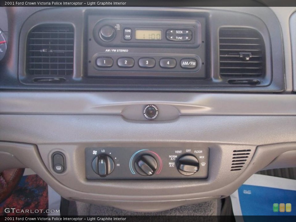 Light Graphite Interior Controls for the 2001 Ford Crown Victoria Police Interceptor #39785690