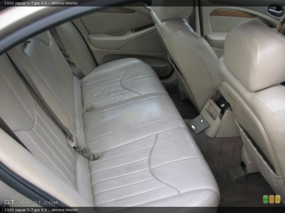 Almond Interior Photo for the 2000 Jaguar S-Type 4.0 #39804032