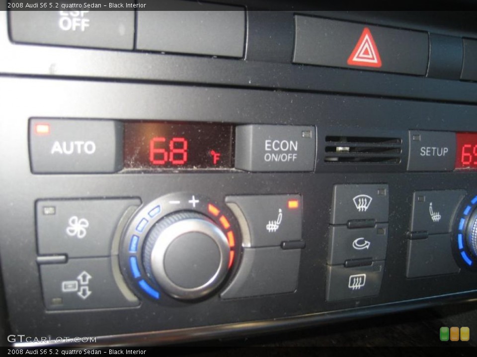 Black Interior Controls for the 2008 Audi S6 5.2 quattro Sedan #39804192