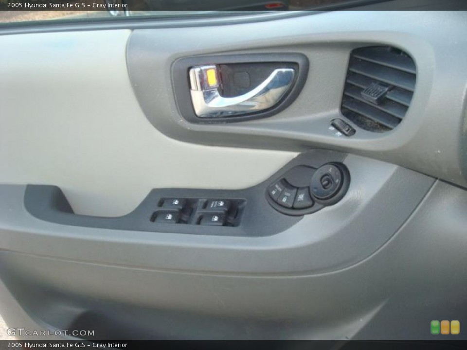 Gray Interior Door Panel for the 2005 Hyundai Santa Fe GLS #39806744