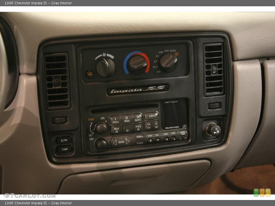 Gray Interior Controls for the 1996 Chevrolet Impala SS #39811879