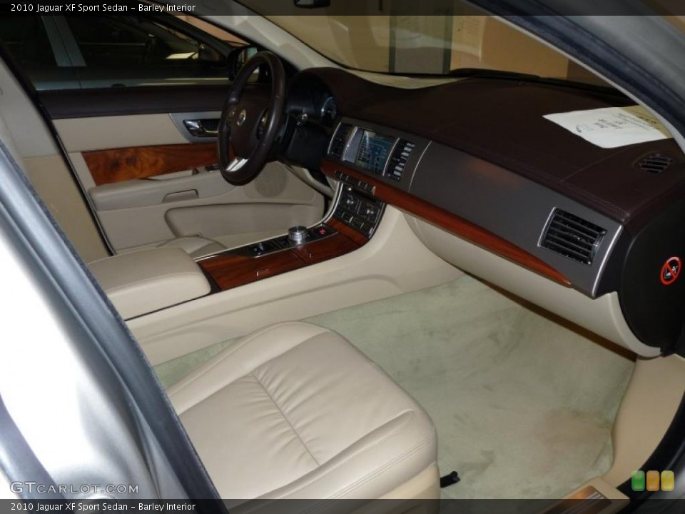 Barley Interior Dashboard for the 2010 Jaguar XF Sport Sedan #39817236