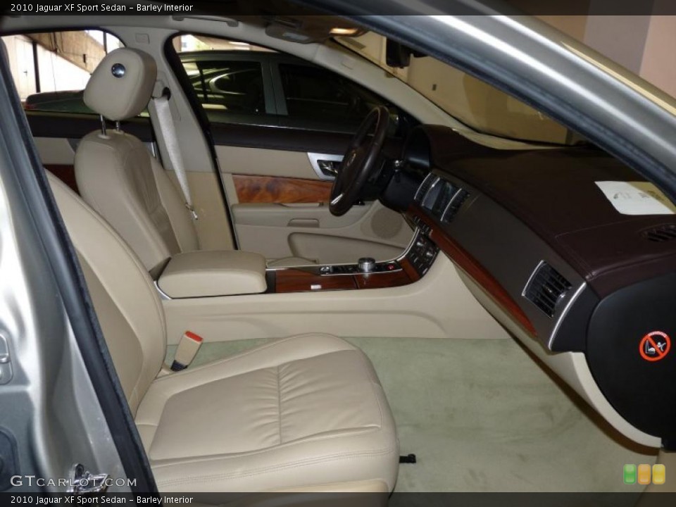 Barley Interior Photo for the 2010 Jaguar XF Sport Sedan #39817252