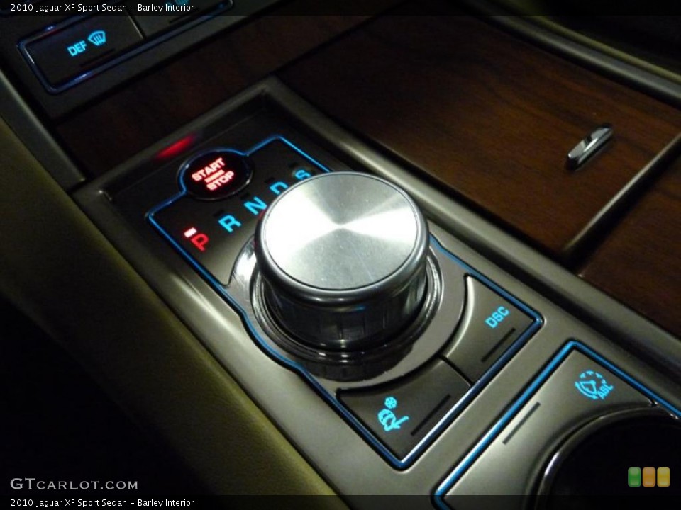 Barley Interior Controls for the 2010 Jaguar XF Sport Sedan #39817360