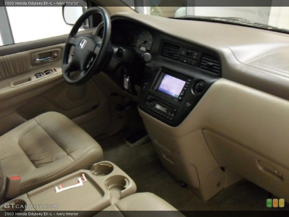 Ivory Interior Photo for the 2003 Honda Odyssey EX-L #39819808