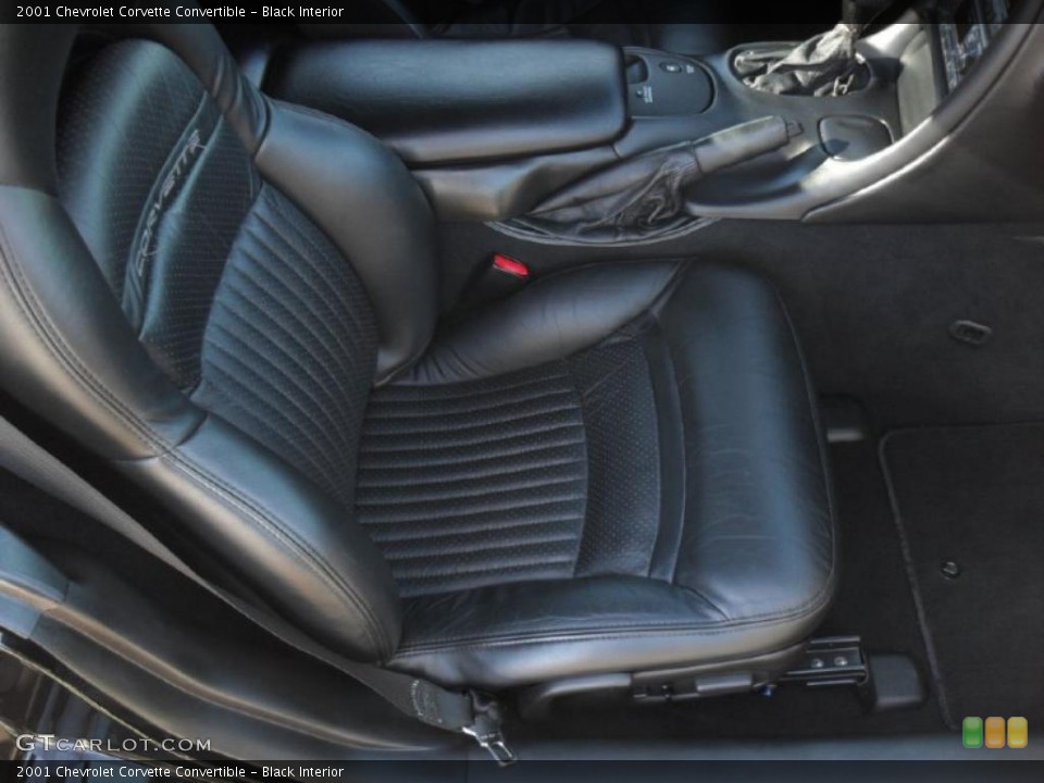 Black Interior Photo for the 2001 Chevrolet Corvette Convertible #39823070