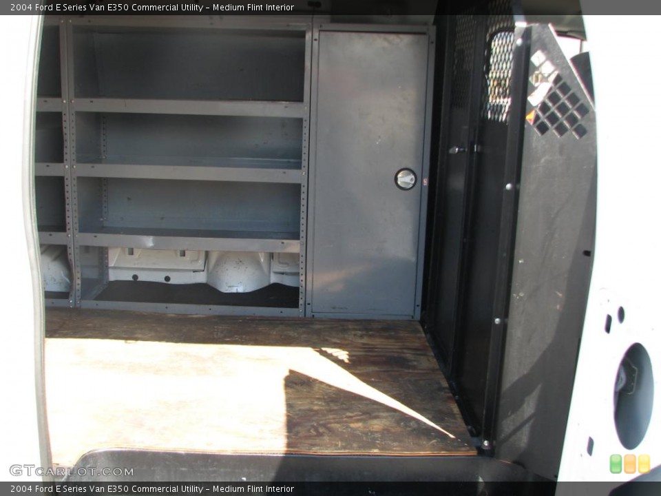 Medium Flint Interior Photo for the 2004 Ford E Series Van E350 Commercial Utility #39823162