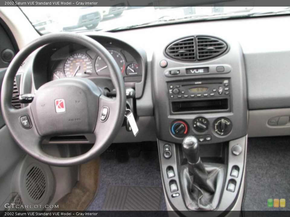 Gray Interior Photo for the 2002 Saturn VUE  #39824218