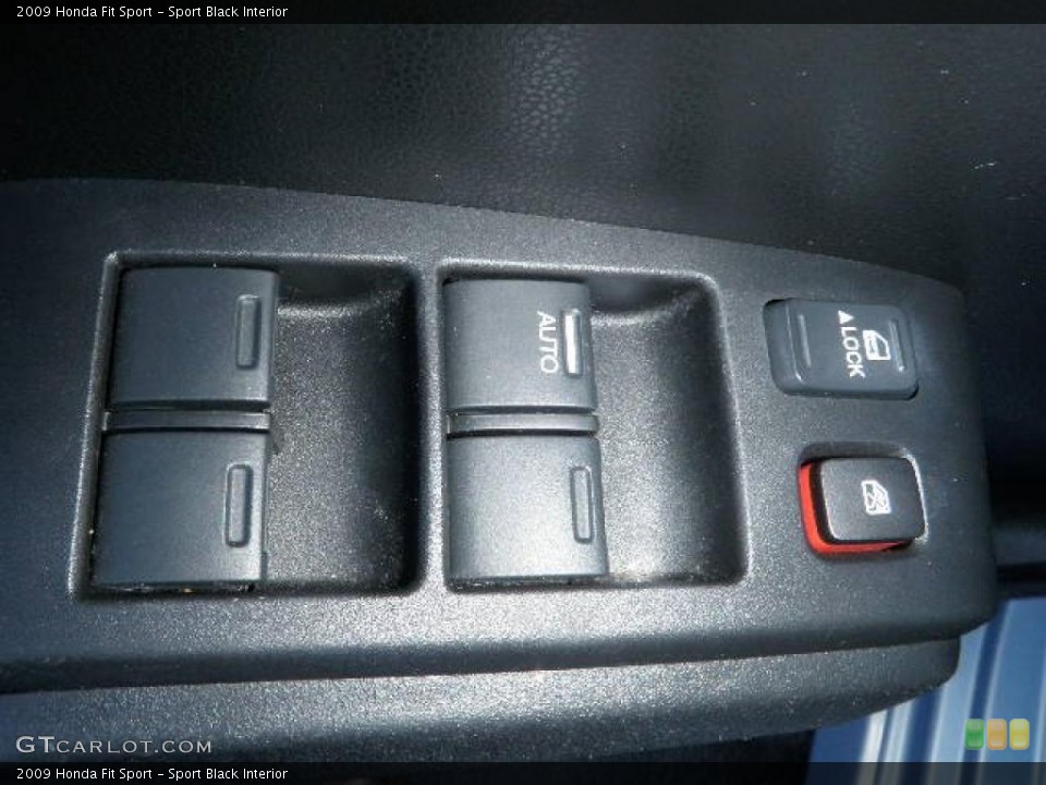 Sport Black Interior Controls for the 2009 Honda Fit Sport #39824314