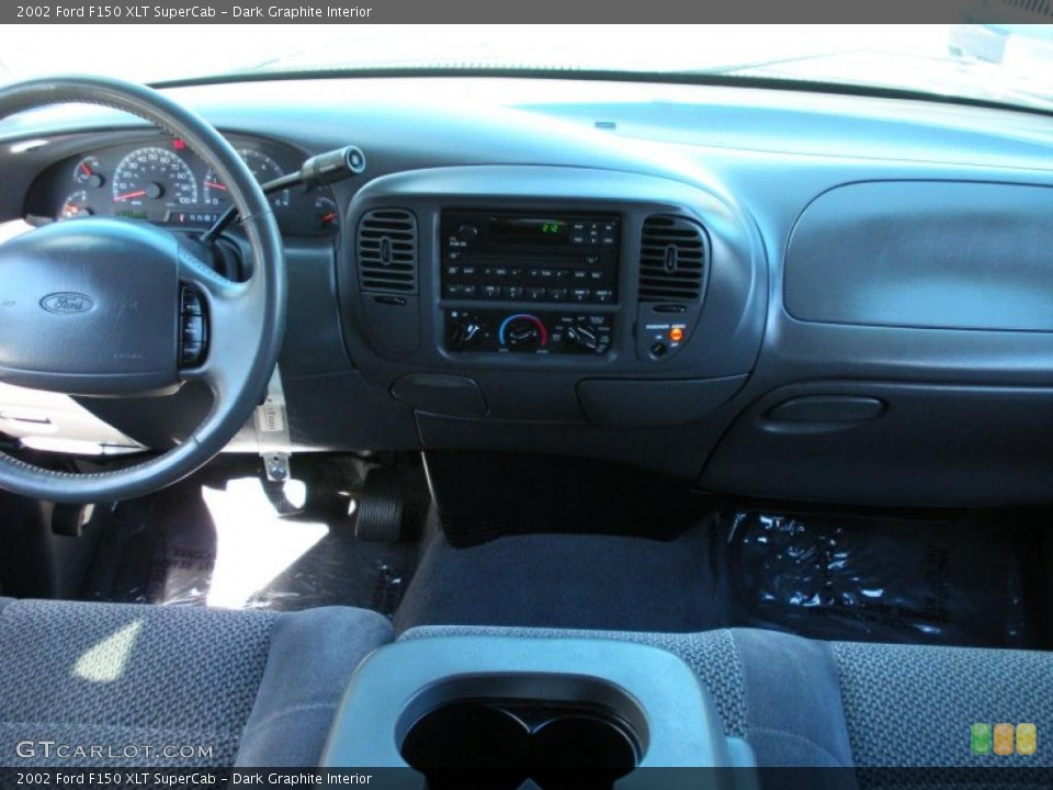 Dark Graphite Interior Dashboard for the 2002 Ford F150 XLT SuperCab #39825690