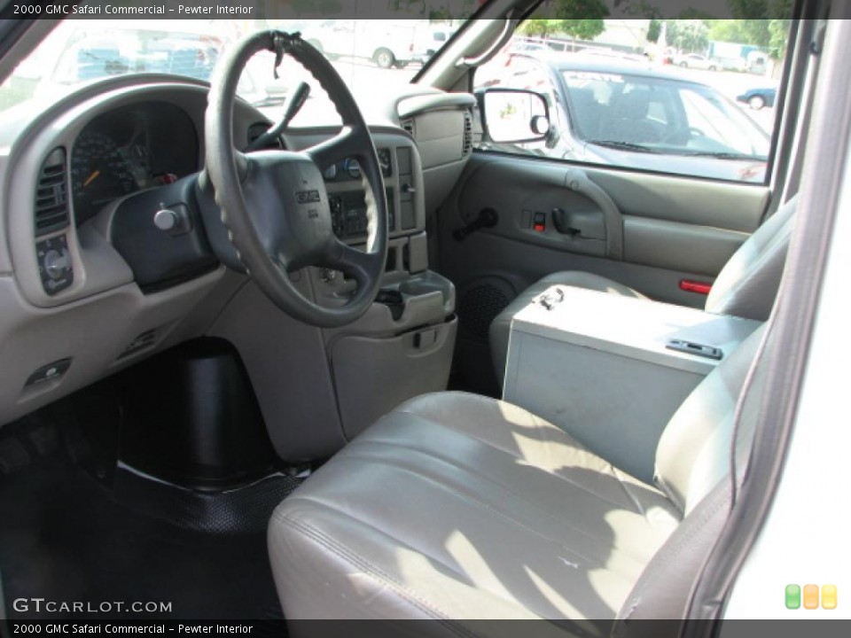 Pewter Interior Photo for the 2000 GMC Safari Commercial #39825934