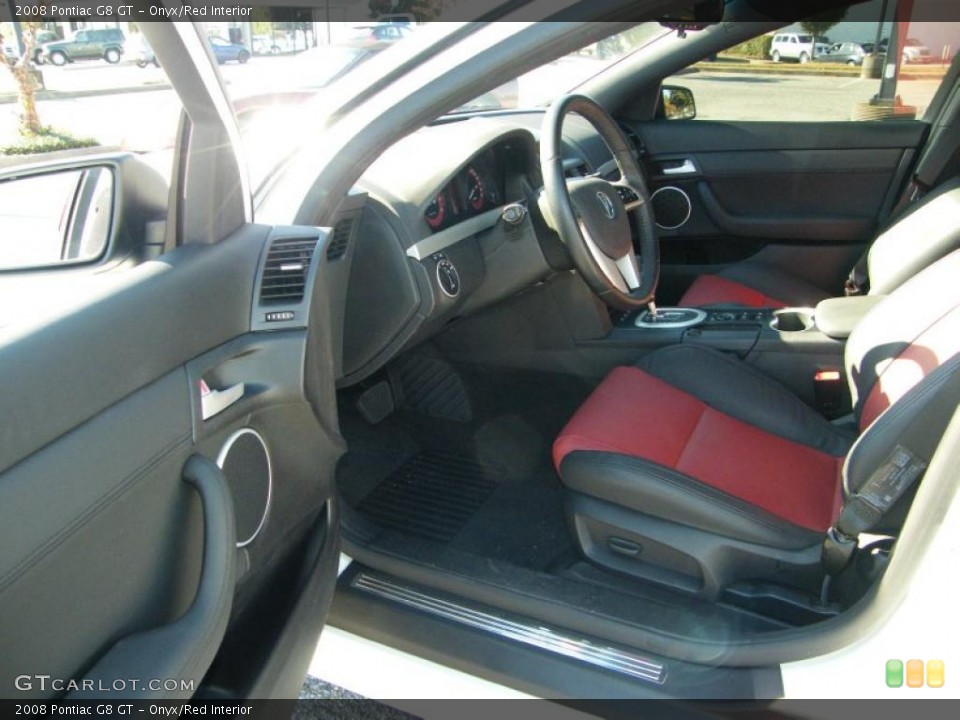Onyx/Red Interior Photo for the 2008 Pontiac G8 GT #39827698