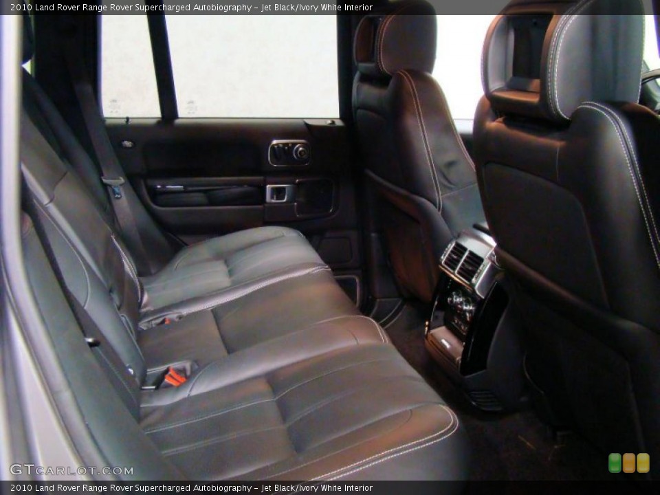 Jet Black/Ivory White Interior Photo for the 2010 Land Rover Range Rover Supercharged Autobiography #39833998