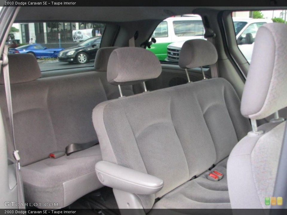 Taupe Interior Photo for the 2003 Dodge Caravan SE #39844858