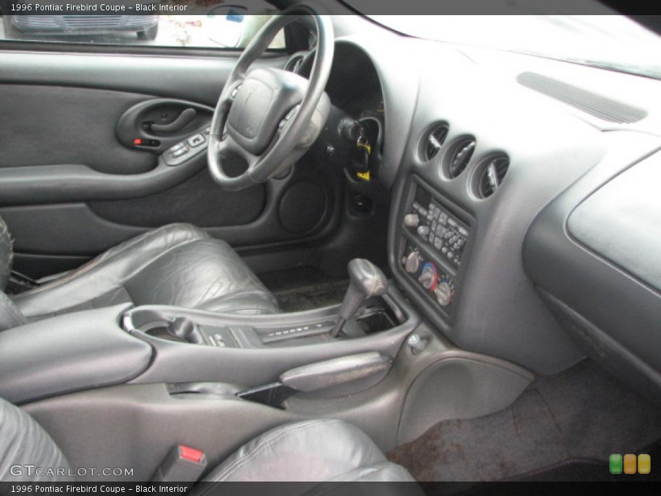 Black Interior Photo for the 1996 Pontiac Firebird Coupe #39846786