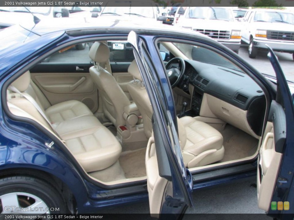 Beige Interior Photo for the 2001 Volkswagen Jetta GLS 1.8T Sedan #39860901