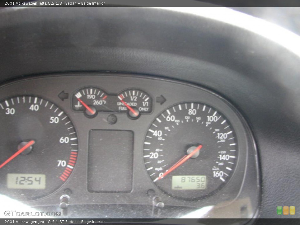Beige Interior Gauges for the 2001 Volkswagen Jetta GLS 1.8T Sedan #39861009