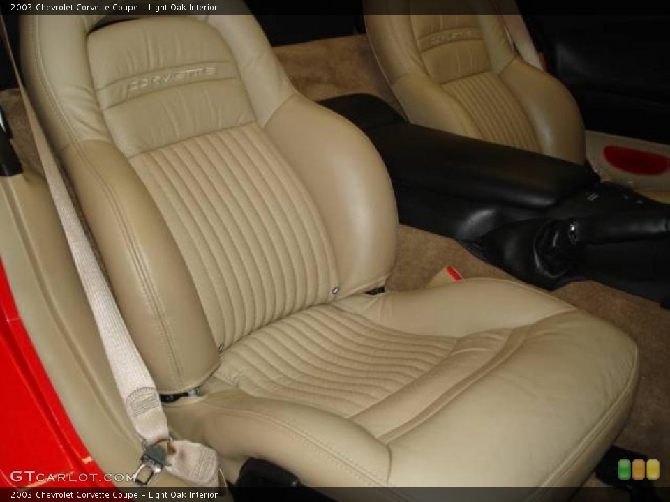 Light Oak Interior Photo for the 2003 Chevrolet Corvette Coupe #3986284