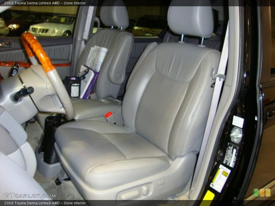 Stone Interior Photo for the 2009 Toyota Sienna Limited AWD #39864455