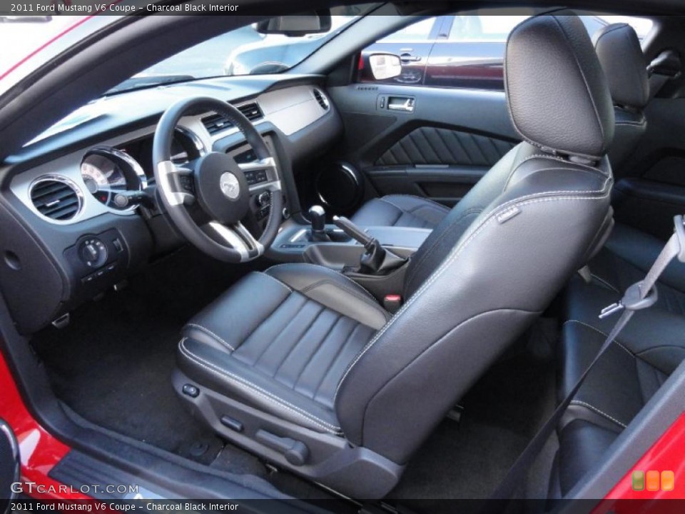 Charcoal Black Interior Photo for the 2011 Ford Mustang V6 Coupe #39865159