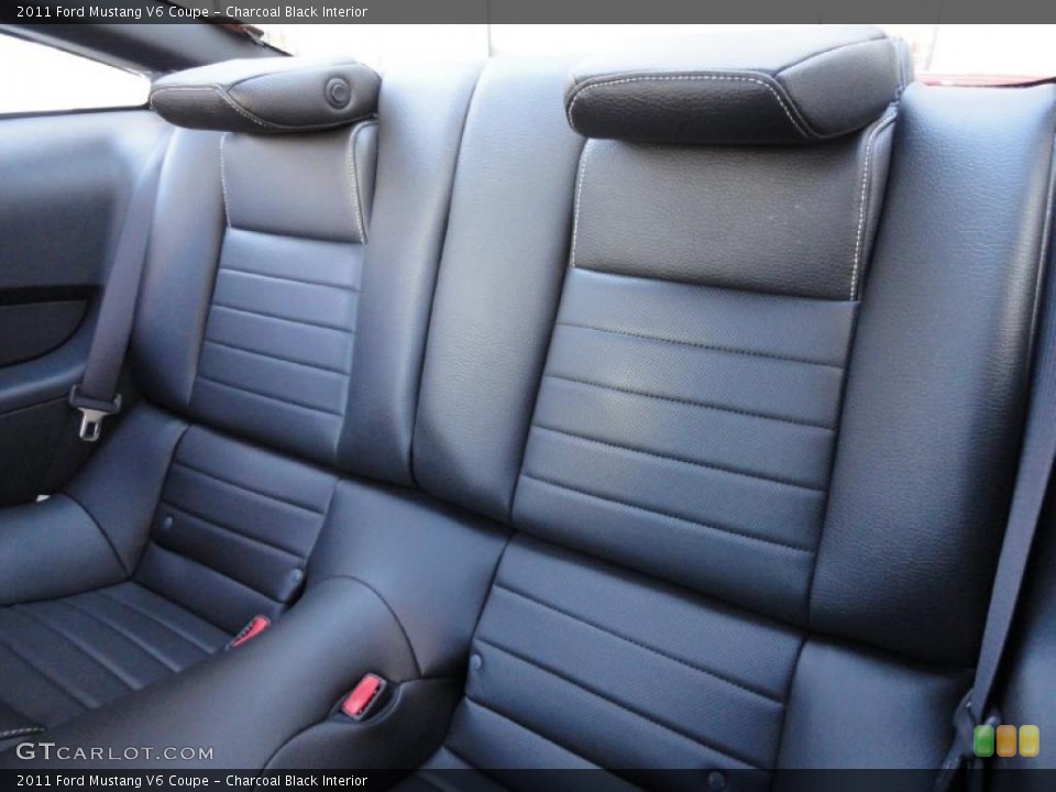 Charcoal Black Interior Photo for the 2011 Ford Mustang V6 Coupe #39865239