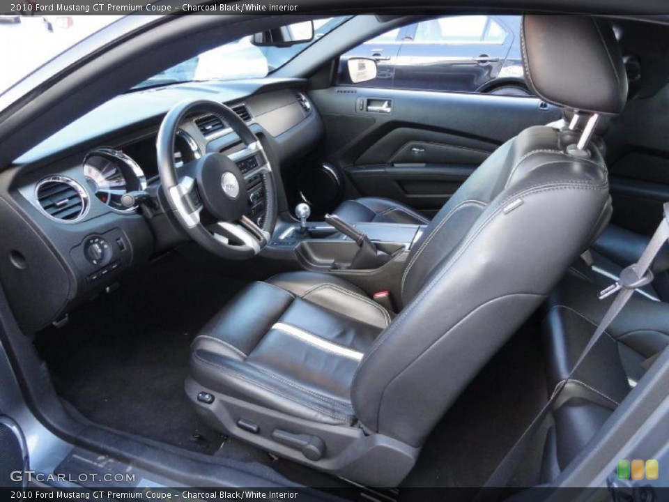 Charcoal Black/White Interior Photo for the 2010 Ford Mustang GT Premium Coupe #39865399