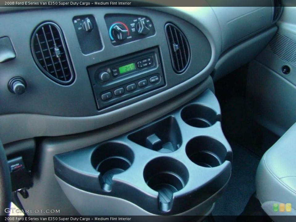 Medium Flint Interior Controls for the 2008 Ford E Series Van E350 Super Duty Cargo #39867155