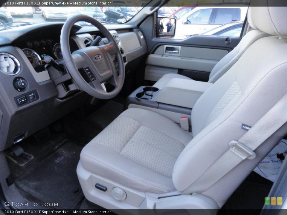 Medium Stone Interior Photo for the 2010 Ford F150 XLT SuperCrew 4x4 #39869582