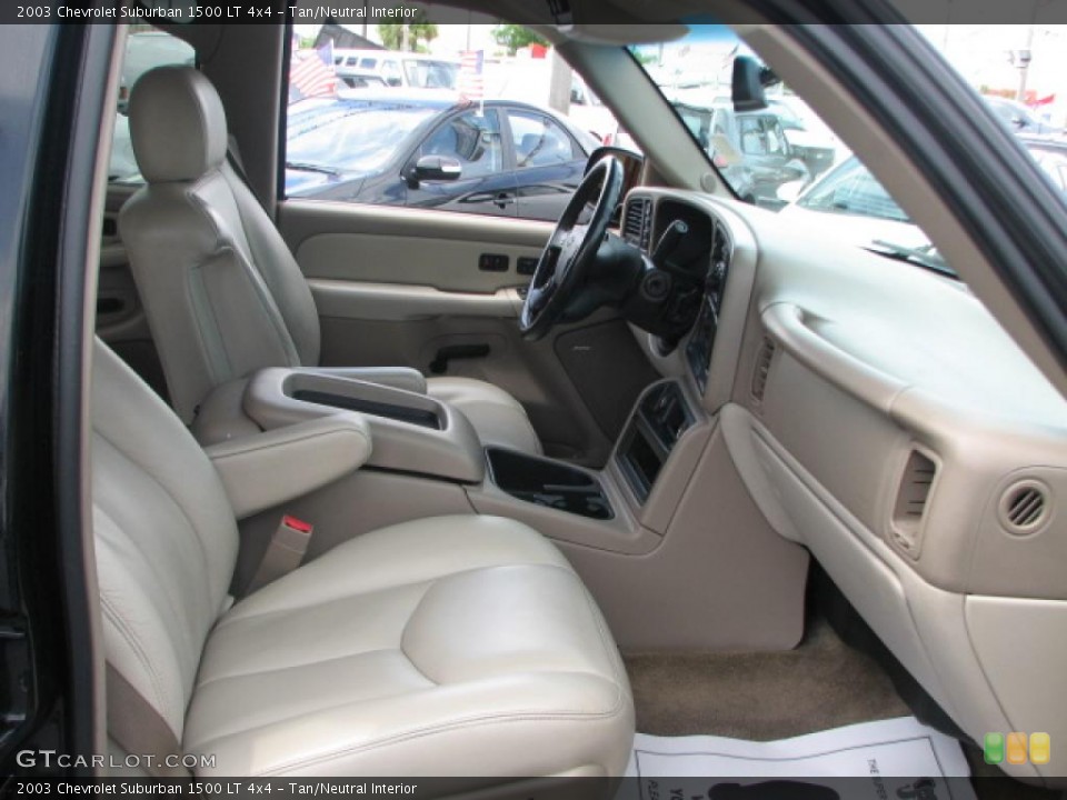 Tan/Neutral Interior Photo for the 2003 Chevrolet Suburban 1500 LT 4x4 #39869646