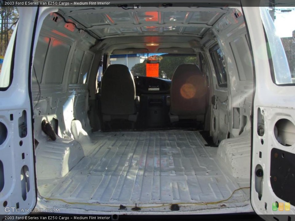 Medium Flint Interior Photo for the 2003 Ford E Series Van E250 Cargo #39869795