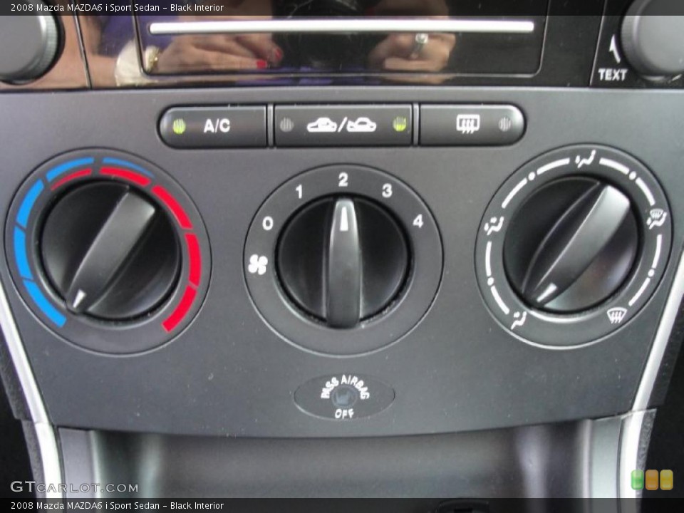 Black Interior Controls for the 2008 Mazda MAZDA6 i Sport Sedan #39872300