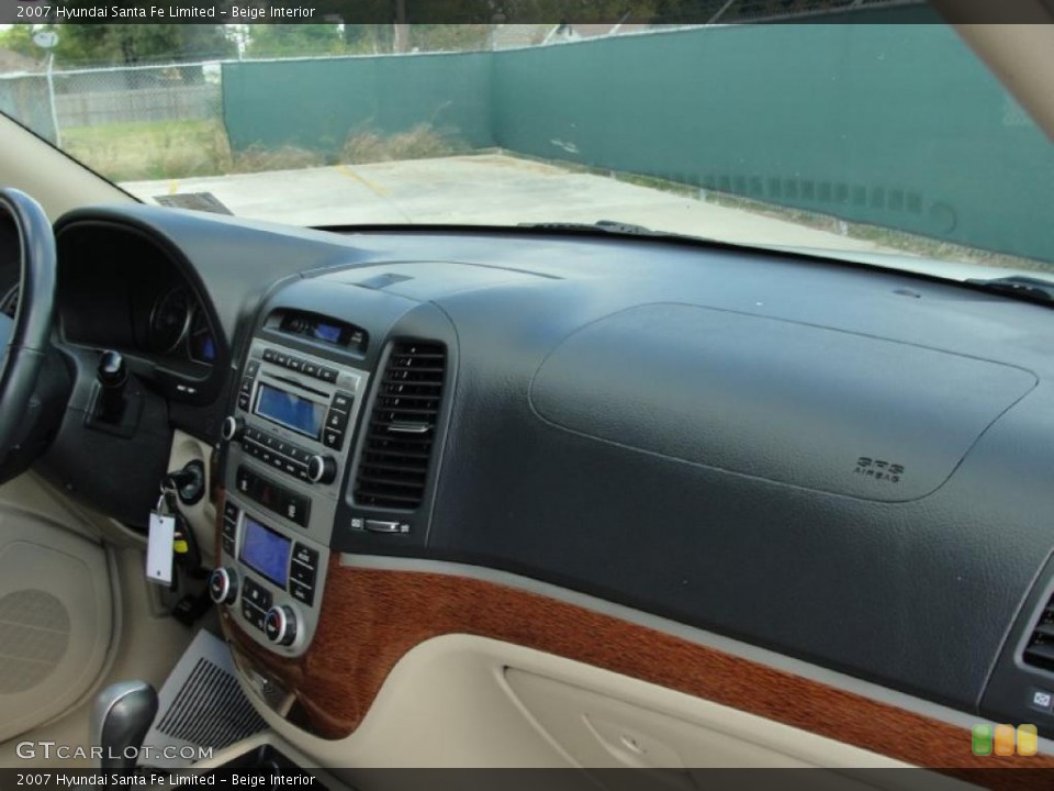 Beige Interior Dashboard for the 2007 Hyundai Santa Fe Limited #39874500