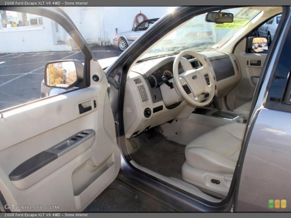 Stone Interior Photo for the 2008 Ford Escape XLT V6 4WD #39874609