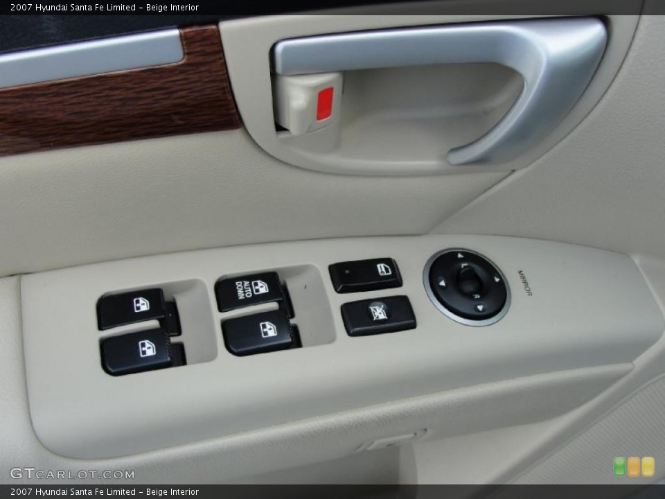 Beige Interior Controls for the 2007 Hyundai Santa Fe Limited #39874637