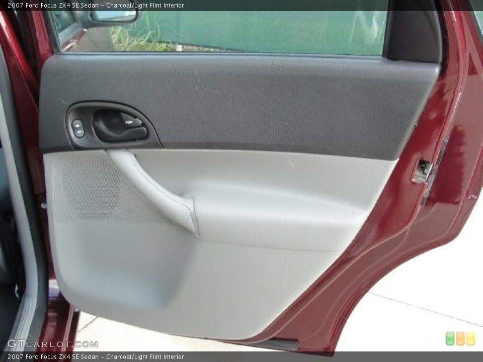Charcoal/Light Flint Interior Door Panel for the 2007 Ford Focus ZX4 SE Sedan #39875225